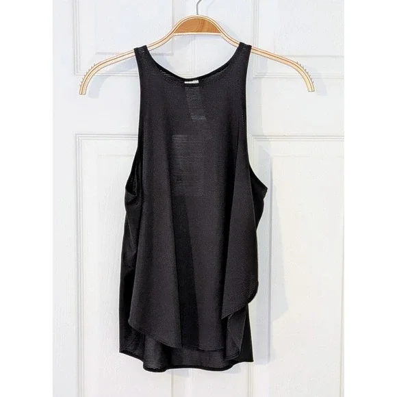 Fabletics Cropped Swing Tank Top Side Slit Shirttail Hem Relaxed Fit XS NWT - Picture 7 of 9